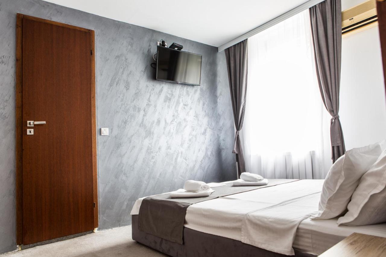 Attico Spa Kragujevac Exteriör bild