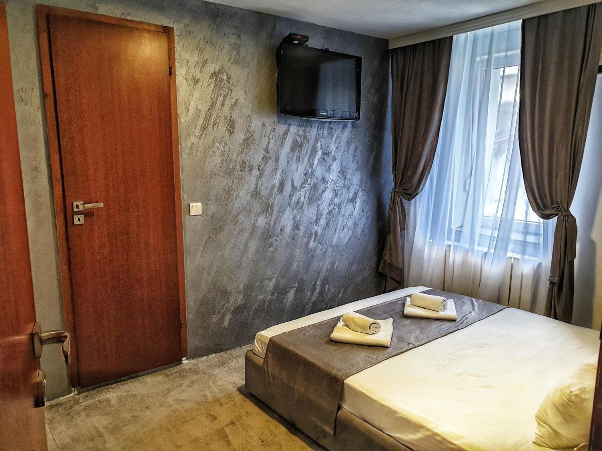 Attico Spa Kragujevac Exteriör bild